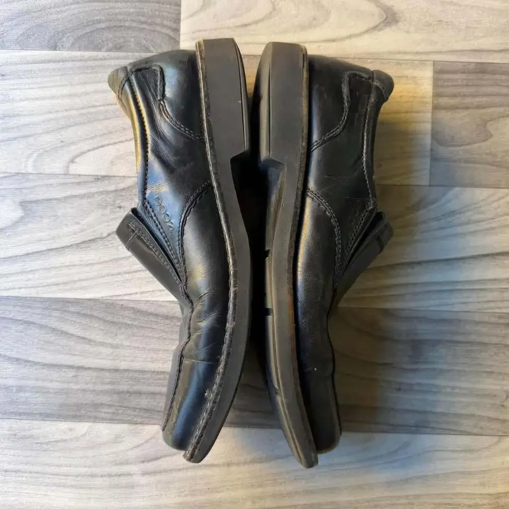 ECCO Black Leather Slip-On Dress Shoes Loafers